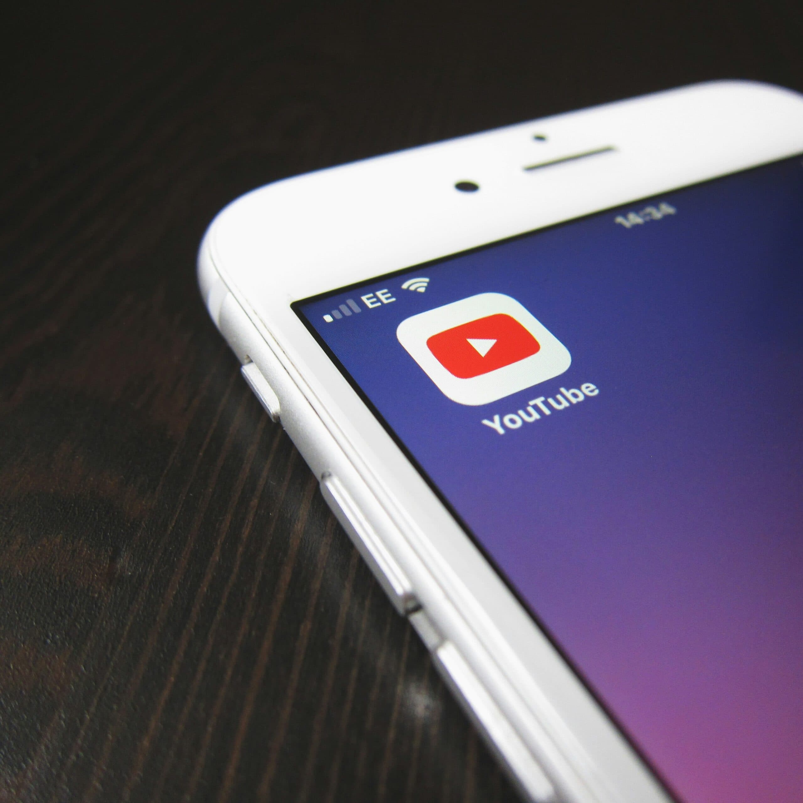 7 Places to Buy the 4000 YouTube Watch Time Hours in Kenya
